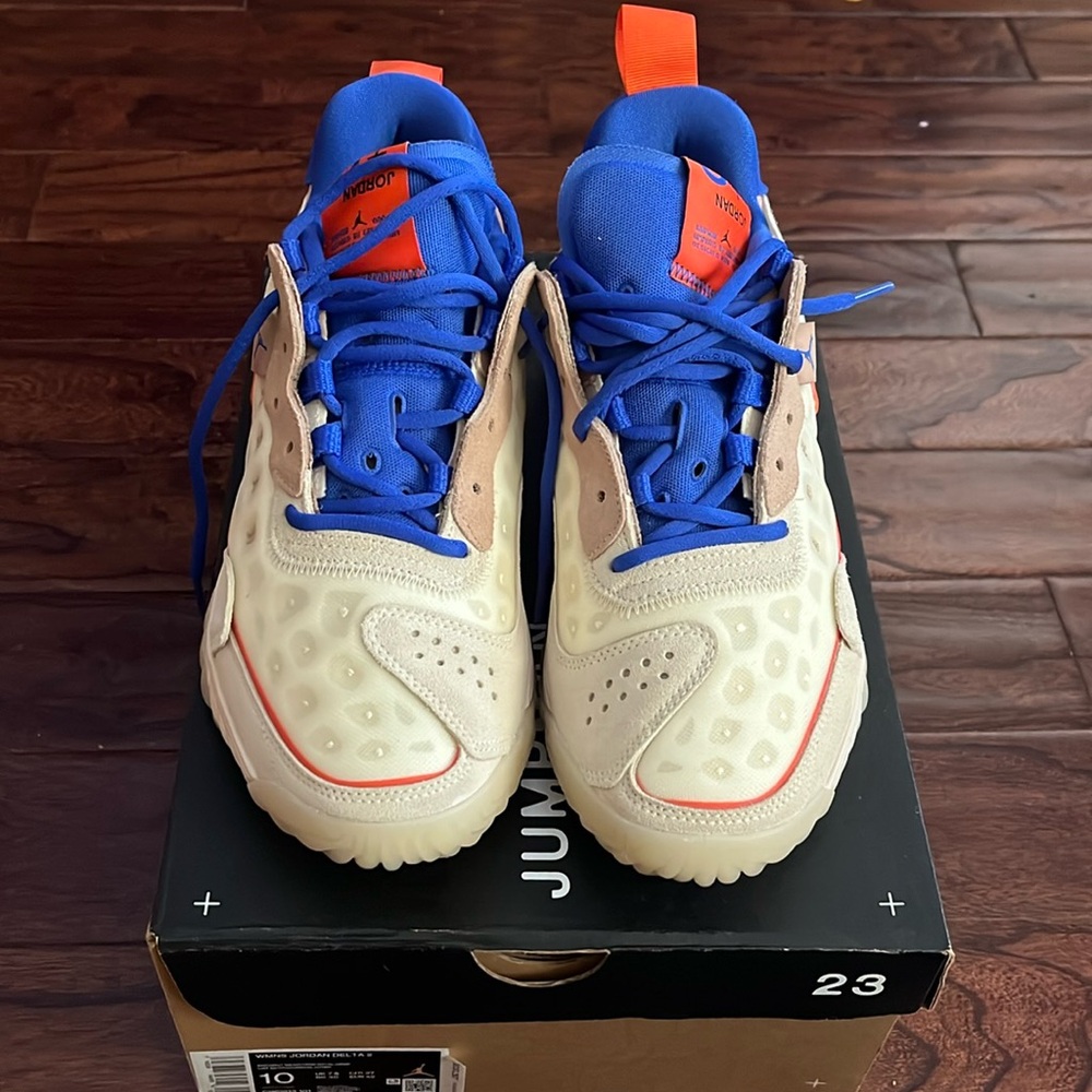 Wmns Jordan Delta 2